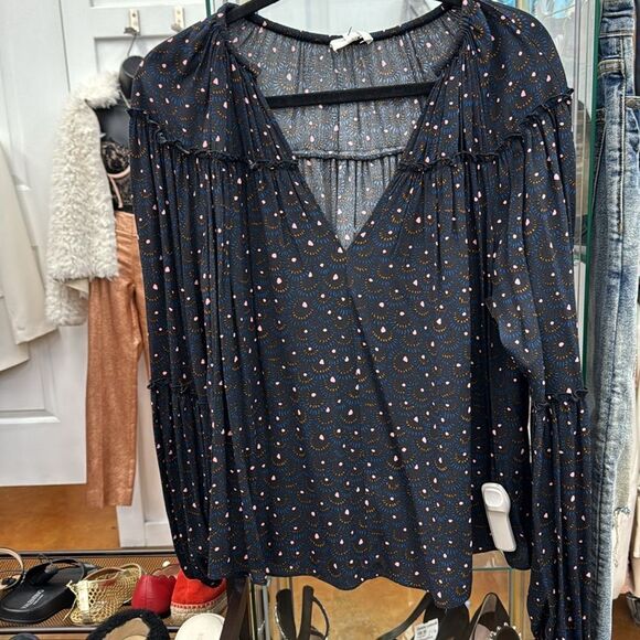 A.L.C.. Blouse - Picture 3 of 7